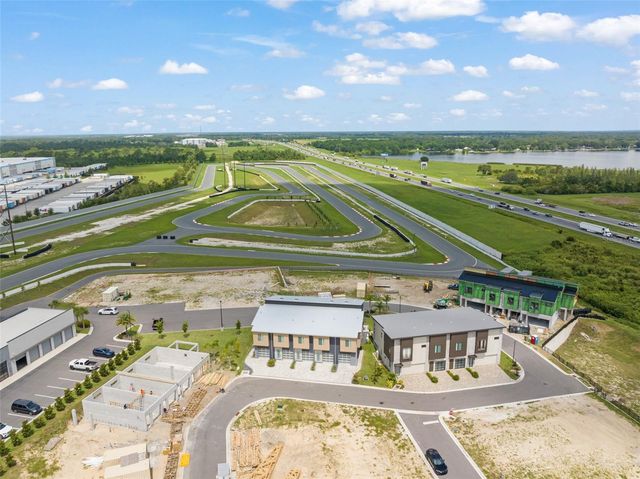 396 CHICANE CIRCLE 5, Auburndale, FL 33823