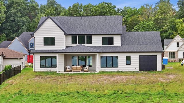 8688 Artemis Lane, Fort Wayne, IN 46825