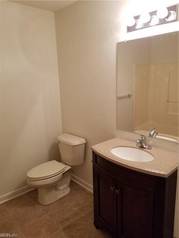 3914 Roebling LN, Virginia Beach, VA 23452