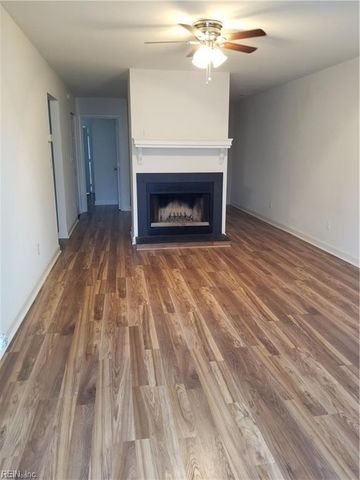 3914 Roebling LN, Virginia Beach, VA 23452