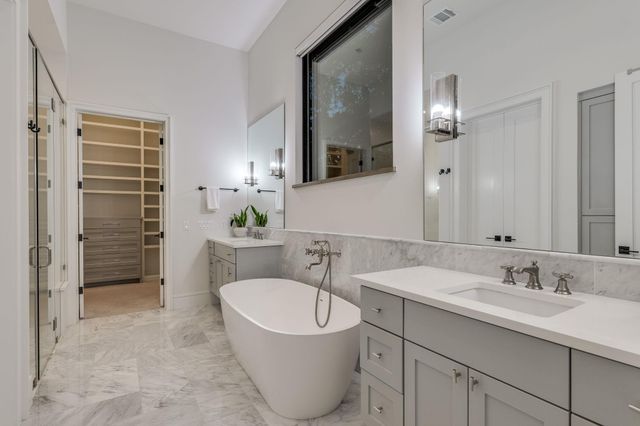 803 Norwalk LN, Austin, TX 78703
