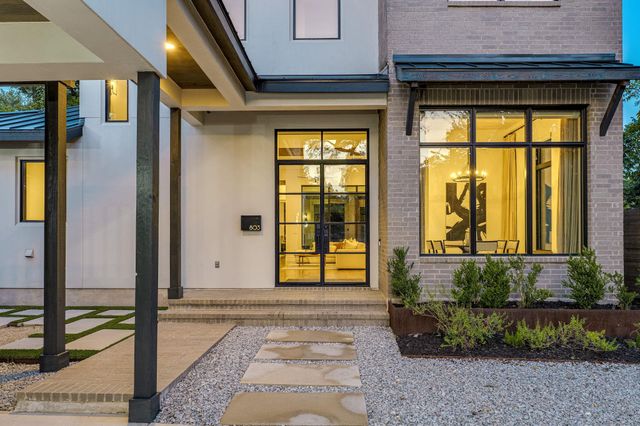 803 Norwalk LN, Austin, TX 78703