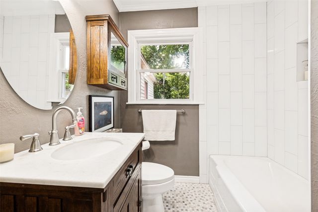 8819 Santa Clara Drive, Dallas, TX 75218