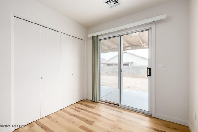 10120 E Paseo San Ardo, Tucson, AZ 85747