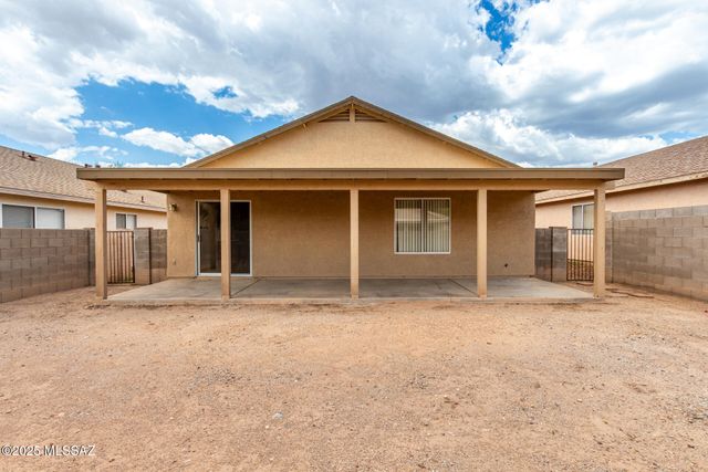 10120 E Paseo San Ardo, Tucson, AZ 85747