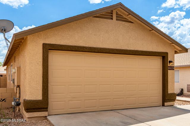 10120 E Paseo San Ardo, Tucson, AZ 85747