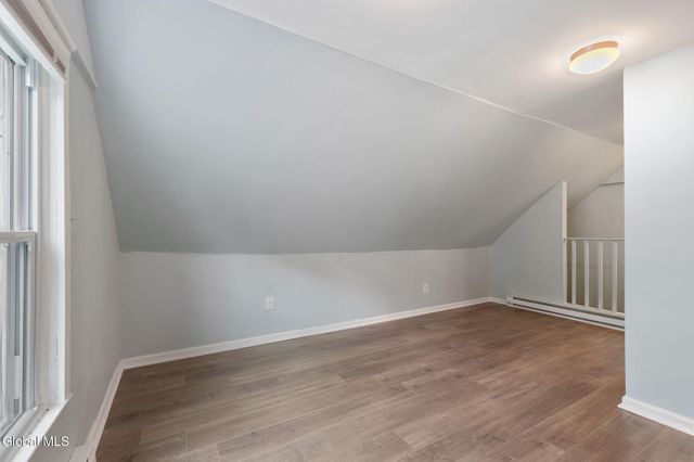 9 Kellogg Avenue, Colonie, NY 12304