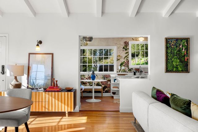 268 Capricorn Ave, Oakland, CA 94611