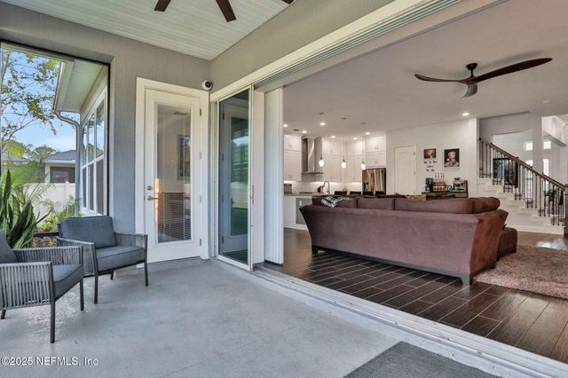 195 MANOR Lane, St. Johns, FL 32259