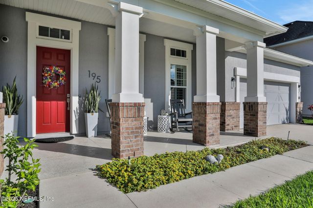 195 MANOR Lane, St. Johns, FL 32259