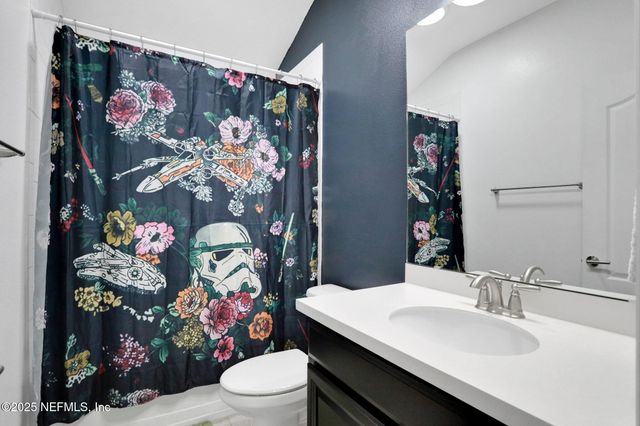 195 MANOR Lane, St. Johns, FL 32259