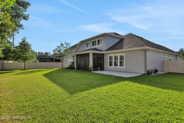 195 MANOR Lane, St. Johns, FL 32259