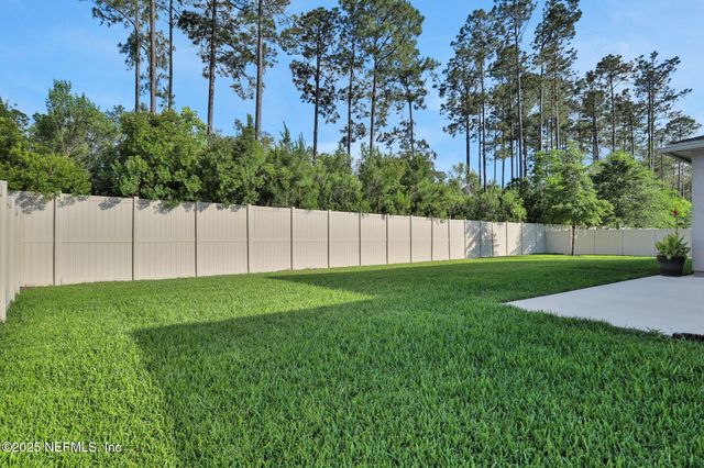195 MANOR Lane, St. Johns, FL 32259