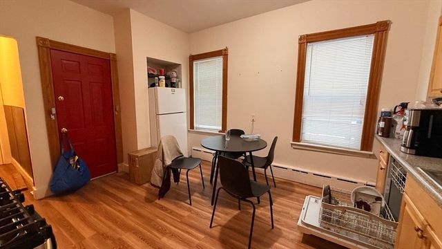 26 Darling 1, Boston, MA 02120