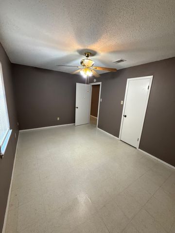 1600 West Lane 10, Canton, TX 75103