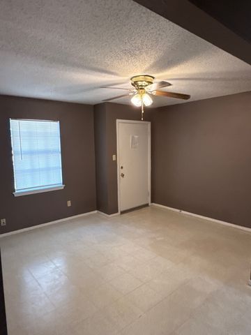 1600 West Lane 10, Canton, TX 75103