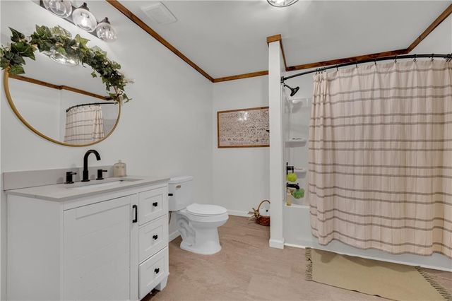 1728 Riveredge Walk, Loganville, GA 30052