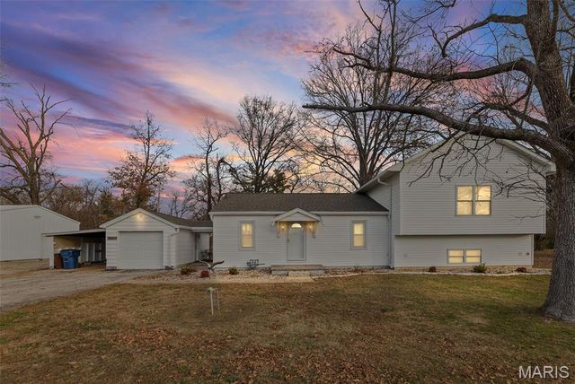 3640 State Route 15, Freeburg, IL 62243