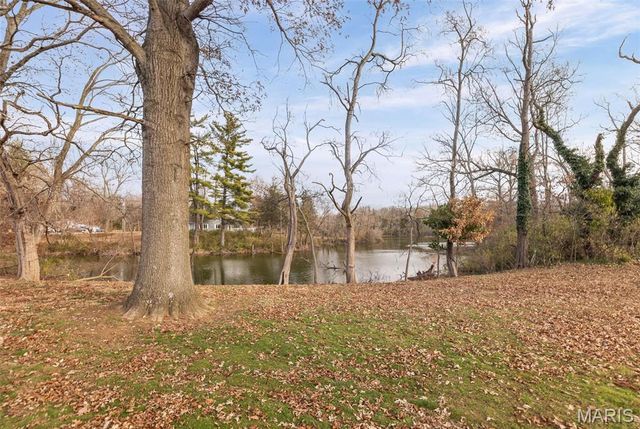 3640 State Route 15, Freeburg, IL 62243