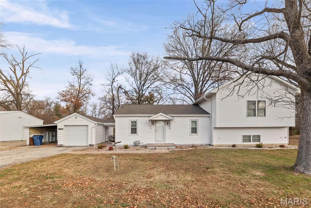 3640 State Route 15, Freeburg, IL 62243