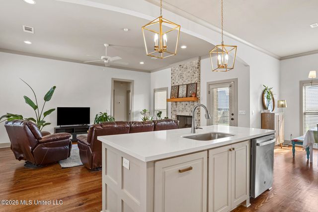 589 E Park Street, Canton, MS 39046