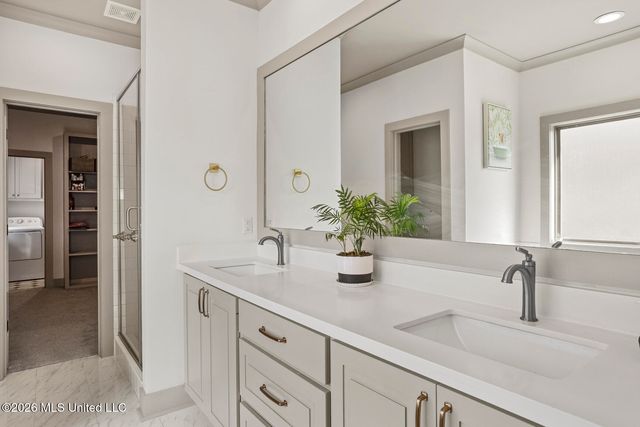 589 E Park Street, Canton, MS 39046