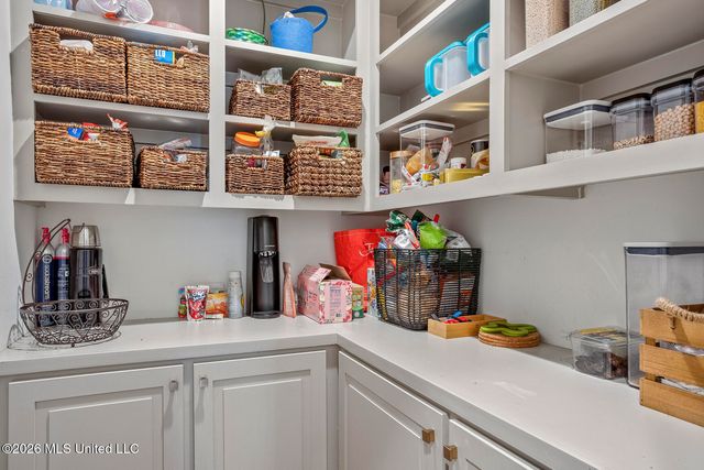 589 E Park Street, Canton, MS 39046