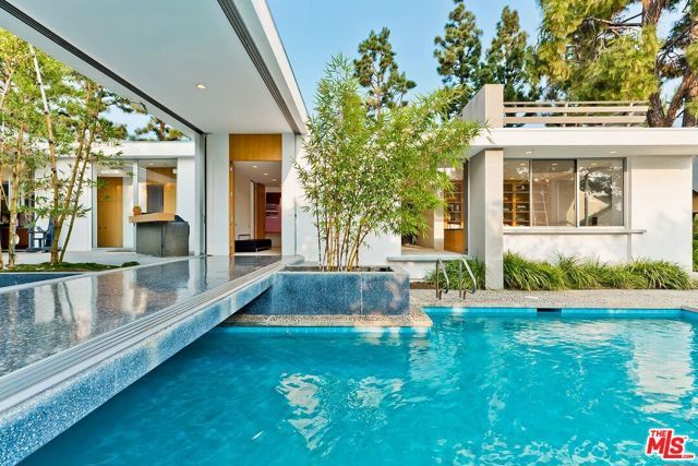 1163 Calle Vista Drive, Beverly Hills, CA 90210