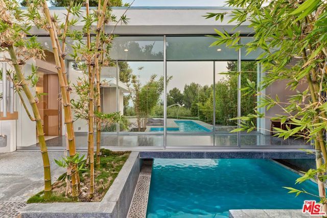 1163 Calle Vista Drive, Beverly Hills, CA 90210