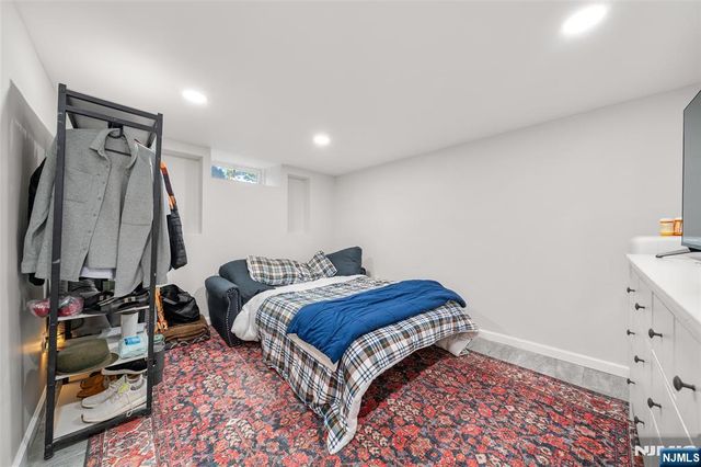 1124 Abbott Boulevard, Fort Lee, NJ 07024