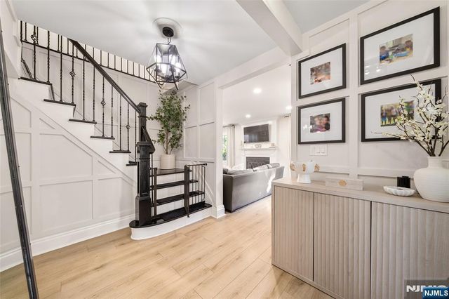 1124 Abbott Boulevard, Fort Lee, NJ 07024