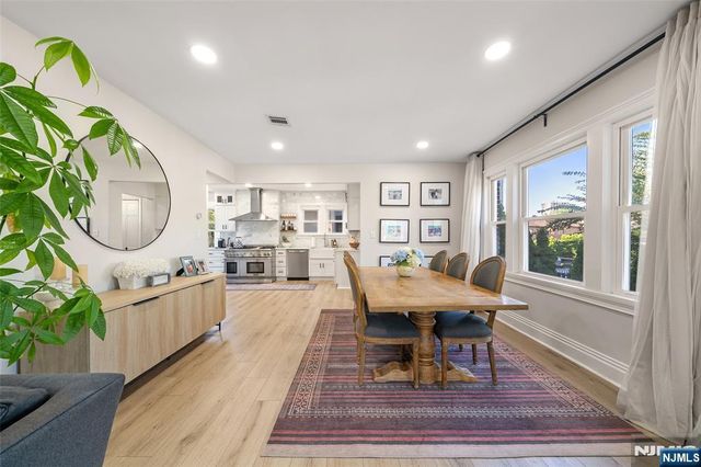 1124 Abbott Boulevard, Fort Lee, NJ 07024