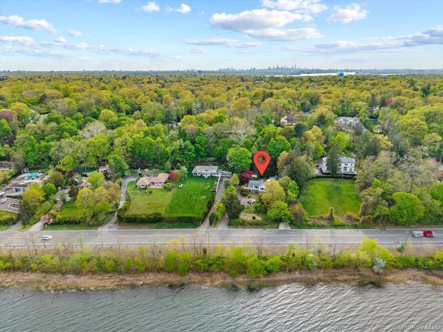 355 E Shore Road, Great Neck, NY 11023
