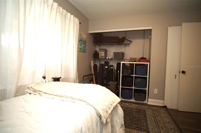 7807 AMBERLEA COURT 7807, Tampa, FL 33637