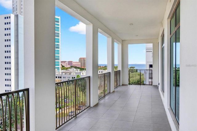 126 4TH AVENUE NE 601, St Petersburg, FL 33701