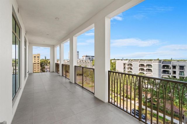 126 4TH AVENUE NE 601, St Petersburg, FL 33701