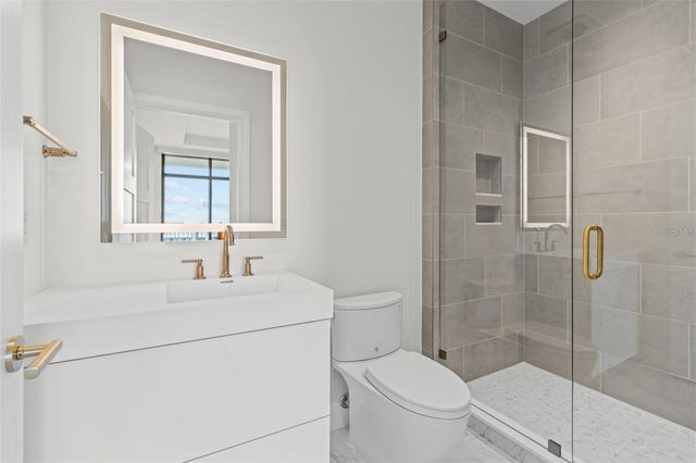 126 4TH AVENUE NE 601, St Petersburg, FL 33701
