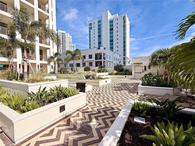 126 4TH AVENUE NE 601, St Petersburg, FL 33701