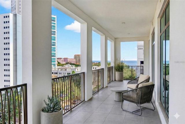 126 4TH AVENUE NE 601, St Petersburg, FL 33701