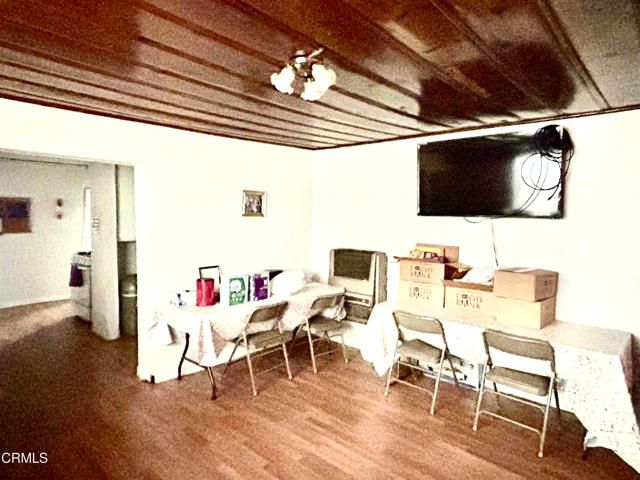 10616 Avalon Boulevard, Los Angeles, CA 90003