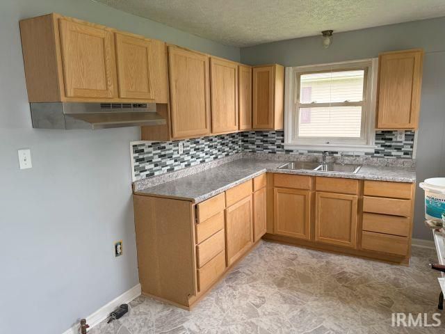 844 W Frank Street, Mitchell, IN 47446