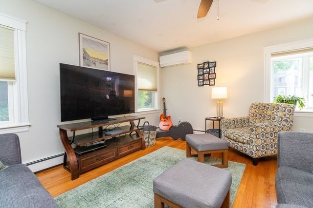 79 Redlands Rd, Boston, MA 02132