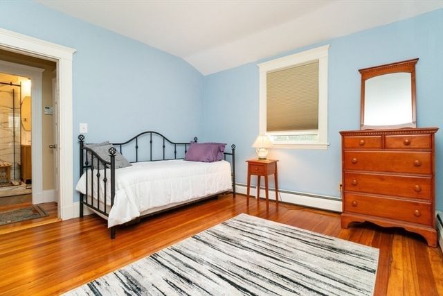79 Redlands Rd, Boston, MA 02132