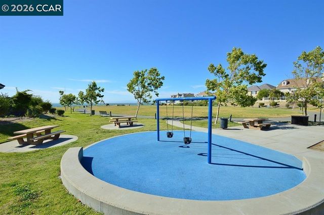 103 Secret Cv, Hercules, CA 94547