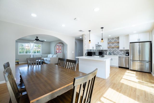 4400 Blanc Ct, Oakley, CA 94561