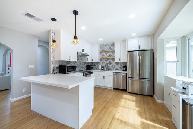 4400 Blanc Ct, Oakley, CA 94561