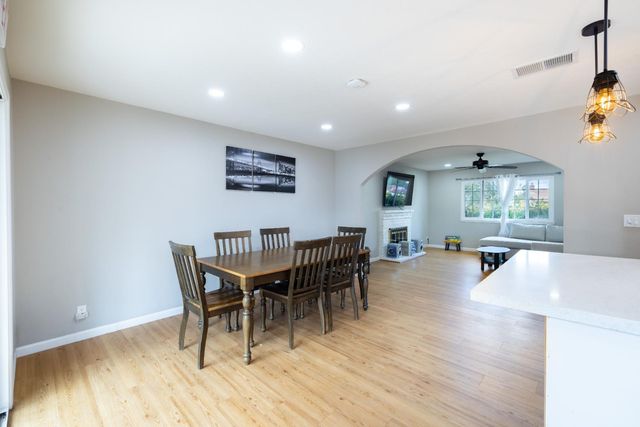 4400 Blanc Ct, Oakley, CA 94561