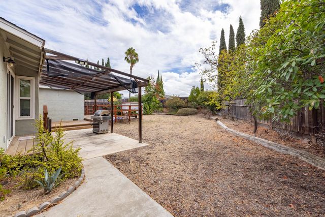 4400 Blanc Ct, Oakley, CA 94561