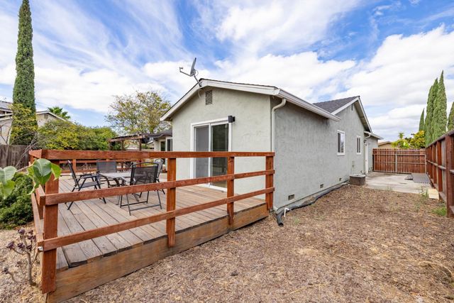 4400 Blanc Ct, Oakley, CA 94561
