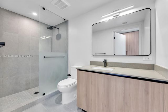 121 NE 5th St 3112, Miami, FL 33132
